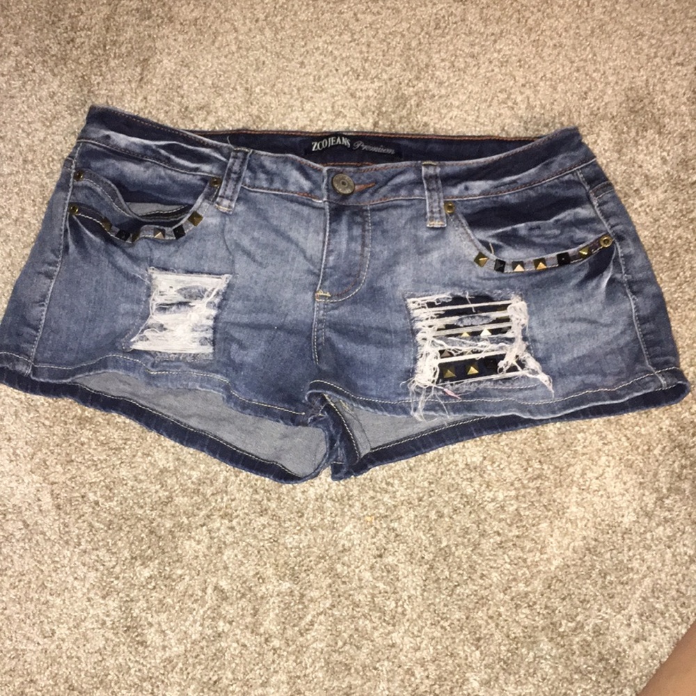 Distressed jean shorts